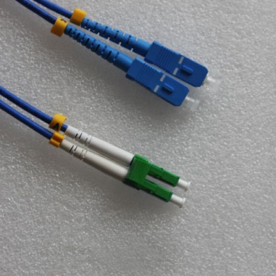 SC to LC/APC Armored Patch Cord Singlemode Duplex 2M