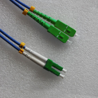 SC/APC to LC/APC Armored Patch Cord Singlemode Duplex 2M SC/APC to LC/APC Armored Patch Cord Singlemode Duplex 2M