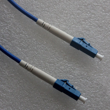 LC to LC Armored Patch Cord Singlemode Simplex 2M LC to LC Armored Patch Cord Singlemode Simplex 2M