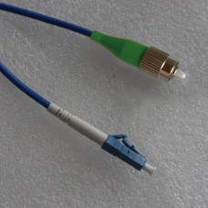 LC to FC/APC Armored Patch Cord Singlemode Simplex 3M LC to FC/APC Armored Patch Cord Singlemode Simplex 3M