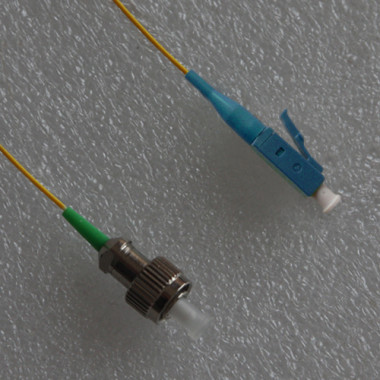 LC FC/APC BIF Bend Insensitive Patch Cord G657A2 SM Simplex 0.9mm 3M LC FC/APC BIF Bend Insensitive Patch Cord G657A2 SM Simplex 0.9mm 3M