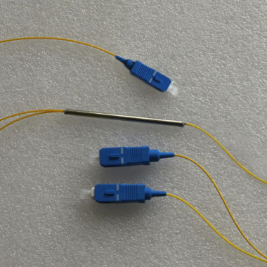 1x2 SC to SC Splitter Singlemode 0.9mm 1550nm 50/50 1x2 SC to SC Splitter Singlemode 0.9mm 1550nm 50/50