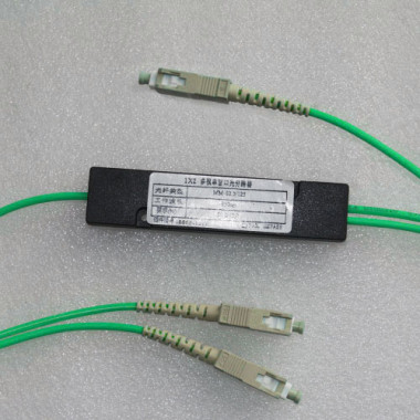 1x2 SC to SC Splitter OM3 50/125 Multimode 2.0mm 850nm 50/50