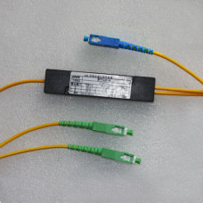 1x2 SC to SC/APC Splitter Singlemode 3.0mm 1310nm & 1550nm 50/50 1x2 SC to SC/APC Splitter Singlemode 3.0mm 1310nm & 1550nm 50/50
