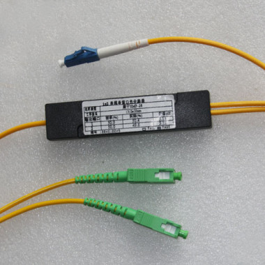 1x2 LC to SC/APC Splitter Singlemode 2.0mm 1310nm 50/50 1x2 LC to SC/APC Splitter Singlemode 2.0mm 1310nm 50/50