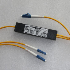 1x2 LC to LC Splitter Singlemode 2.0mm 1310nm & 1550nm 50/50 1x2 LC to LC Splitter Singlemode 2.0mm 1310nm & 1550nm 50/50