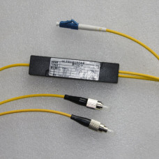 1x2 LC to FC Splitter Singlemode 2.0mm 1310nm & 1550nm 50/50 1x2 LC to FC Splitter Singlemode 2.0mm 1310nm & 1550nm 50/50