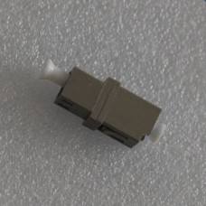 LC/UPC Adapter 9/125 Singlemode Beige Simplex LC/UPC Adapter 9/125 Singlemode Beige Simplex