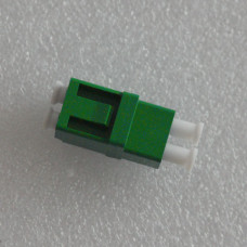 LC/APC Adapter 9/125 Singlemode Green Duplex LC/APC Adapter 9/125 Singlemode Green Duplex