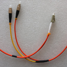 FC to LC Duplex Mode Conditioning Cable 50/125 Multimode 3.0mm 1 M FC to LC Duplex Mode Conditioning Cable 50/125 Multimode 3.0mm 1 M